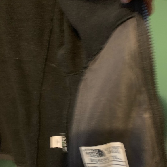 Brand New Authentic The North face Girls - Picture 5 of 8